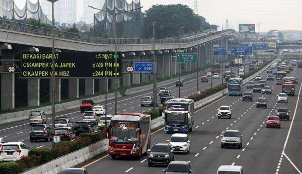 Polda Metro Prediksi Jumlah Pemudik Meningkat Malam Ini