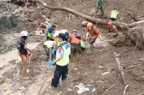 Korban Longsor Pemalang Ditemukan, 2 Warga Meninggal