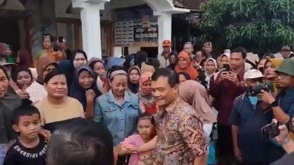 Banjir Rendam 90 Desa di Pati, Gubernur Jateng Cek Kondisi Warga Terdampak