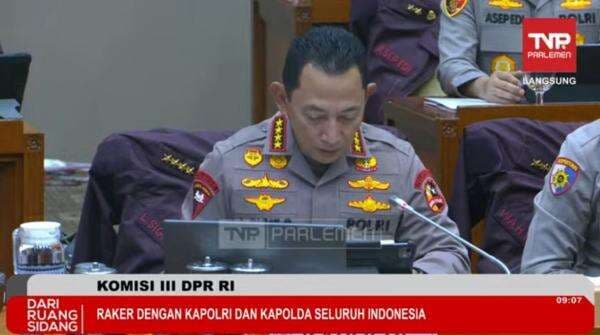 Kapolri Didampingi PJU hingga Kapolda se-Indonesia saat Raker Bareng Komisi III