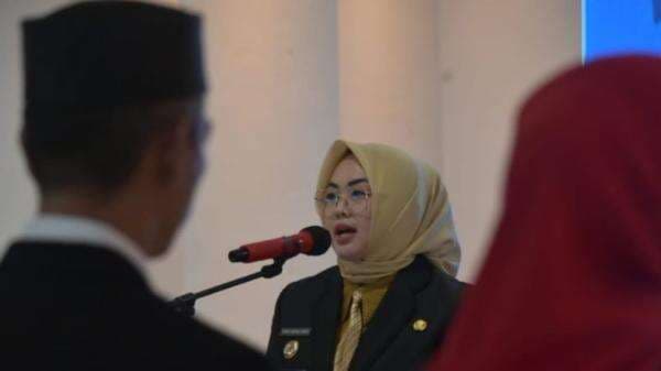 Lantik 61 Pejabat, Wali Kota Kendari Dorong Regenerasi Kepemimpinan dan Profesionalisme ASN