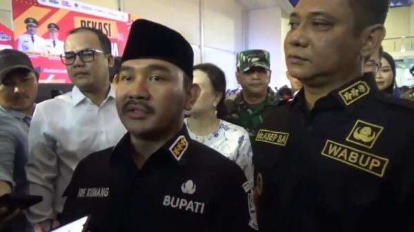 OTT KPK di Bekasi, Bupati Ade Kuswara Kunang Ikut Diamankan