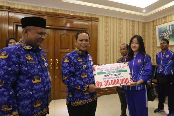 Pemkot Tangerang Guyur Bonus 480 Juta untuk Atlet PON dan Peparnas