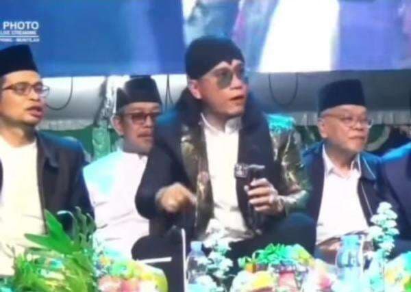 Ketua MUI Kritik Gus Miftah Olok-olok Pedagang Es Teh saat Ceramah: Itu Tidak Etis!