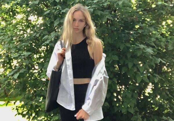 Kisah Viktoriia Kozyreva, Pebulu Tangkis Cantik Rusia yang Kini Fokus Jadi Model Kisah Viktoriia Kozyreva, Pebulu Tangkis Cantik Rusia yang Kini Fokus Jadi Model