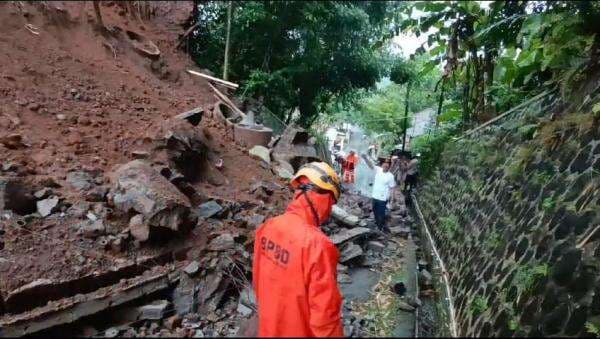 Banjir hingga Longsor Terjadi di Kota Tasikmalaya