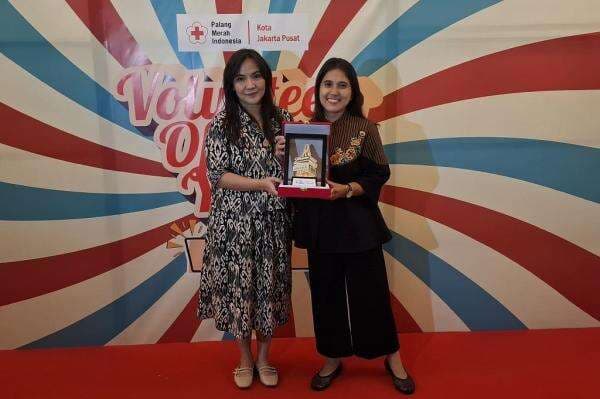 Aktif dalam Aksi Kemanusiaan, MNC Peduli Raih Volunteer Award 2025 dari PMI Jakpus