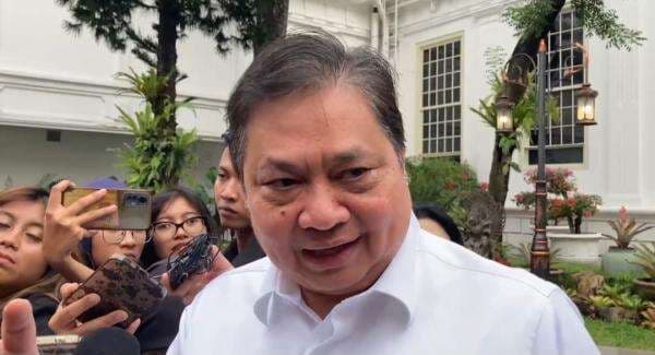 Airlangga Tanggapi Protes Buruh dan Pengusaha soal UMP 2026