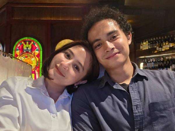 Makin Lengket, Prilly Latuconsina dan Omara Esteghlal Bakal Umrah Bareng?