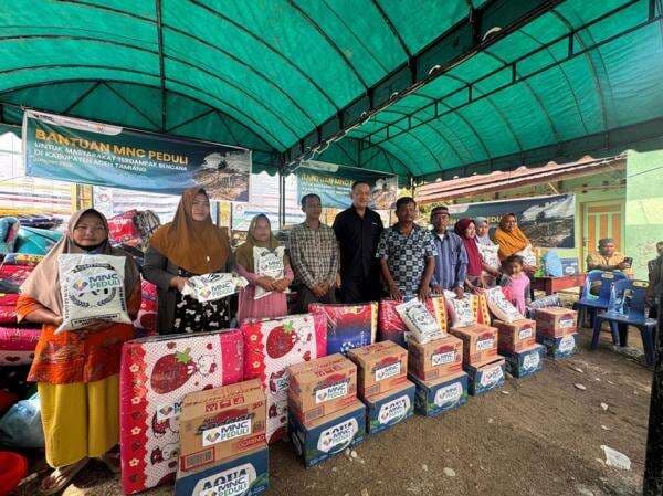 MNC Peduli Salurkan Bantuan Makanan hingga Kasur ke Warga Desa Bengkelang Aceh Tamiang