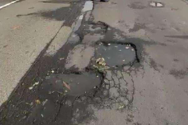 Hujan Bikin Jalan di Jakarta Berlubang, Pramono Janji Perbaiki Pekan Depan