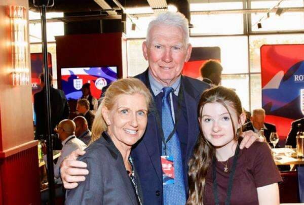 Kisah Peter Withe yang Hampir Kena Tonjok Pemain Timnas Indonesia di Piala AFF 2007