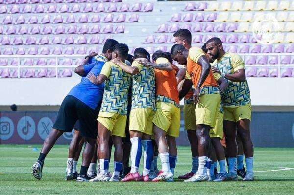 Arema FC Krisis Pemain! Marcos Santos Tantang Kutukan Derbi Suramadu Demi Curi Poin di GBT