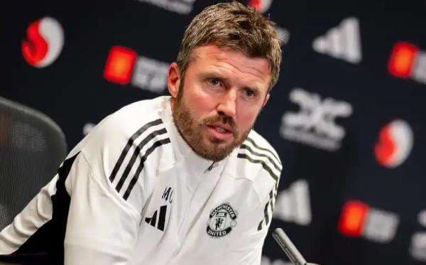 Michael Carrick Antar Manchester United Kalahkan Manchester City di Liga Inggris 2025-2026 Malam Ini?
