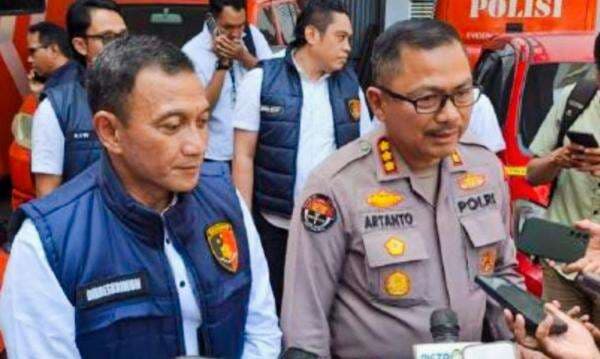 Perampokan Minimarket di Pati, Pelakunya Oknum Polisi dan Warga Sipil Perampokan Minimarket di Pati, Pelakunya Oknum Polisi dan Warga Sipil