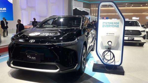 Insentif Mobil Listrik Dinilai Masih Diperlukan di Tengah Fluktuasi Harga Minyak