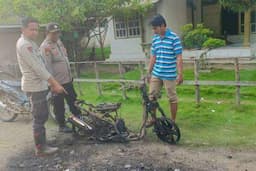 Sakit Hati Sering Dihina di Sekolah Siswa Ini Bakar Motor Guru, Sempat Diancam Pakai Parang