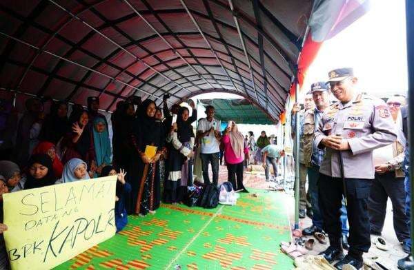 Tinjau Pengungsian di Aceh Tengah, Kapolri Dorong Perbaikan Akses hingga Distribusi Bantuan