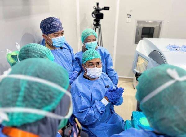 LASIK Course NEC, Tingkatkan Kompetensi Dokter Mata dengan Teknologi Koreksi Penglihatan