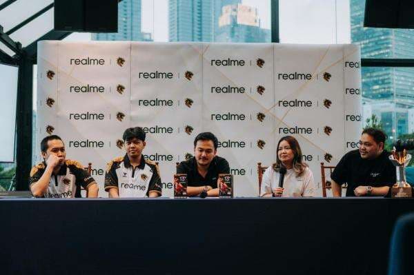 Komitmen Dukung Esports di Indonesia, Realme Kolaborasi dengan Dominator Esports