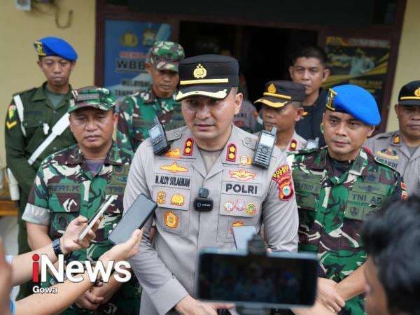 Hilangkan Perjudian, Tim TNI-Polri Gerebek Lokasi Sabung Ayam di Desa Nirannuang Gowa Hilangkan Perjudian, Tim TNI-Polri Gerebek Lokasi Sabung Ayam di Desa Nirannuang Gowa