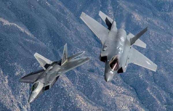 Trump: AS Akan Jual Jet Tempur F-35 ke Arab Saudi