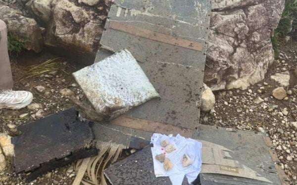 Beredar Foto Puing-Puing Pesawat, Diduga Milik ATR 400 yang Hilang Kontak