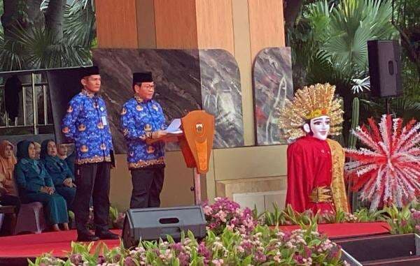 Pemprov DKI Gelar Upacara Hari Ibu Ke-97, Seluruh Petugasnya Perempuan