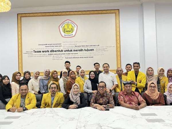 Berprestasi, Unigoro Jadi Kampus Terbaik di Bojonegoro Versi Edurank 2025