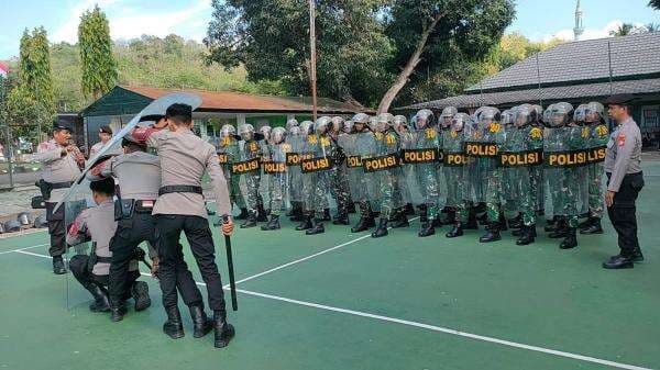 Siap Amankan Pilkada 2024, TNI-Polri Di Polewali Mandar Latihan Bersama Penanggulangan Huru Hara