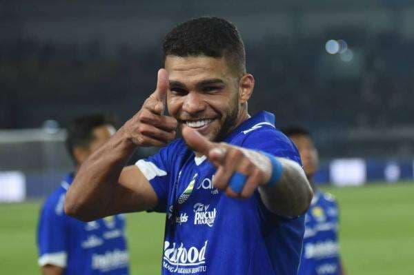 Persib di Puncak, Berguinho Pilih Puasa Bola Jelang Putaran Kedua