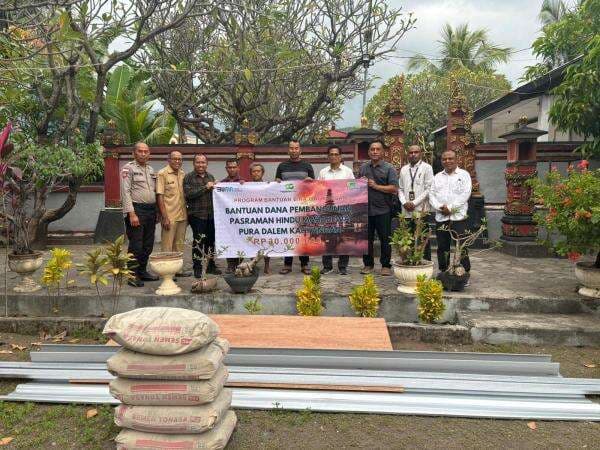 Pegadaian Area Flores Sumba Salurkan Bantuan CSR untuk Pembangunan Pasraman Hindu Mahadewa Ende Pegadaian Area Flores Sumba Salurkan Bantuan CSR untuk Pembangunan Pasraman Hindu Mahadewa Ende
