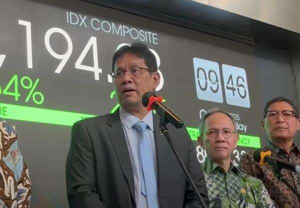 Rupiah Dekati Rp17.000 Saat IHSG Cetak Rekor, Ini Kata Purbaya