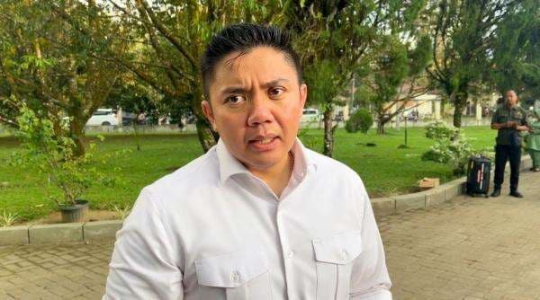 Seskab Teddy Sebut Besok Presiden Prabowo Tinjau Huntara di Aceh Tamiang