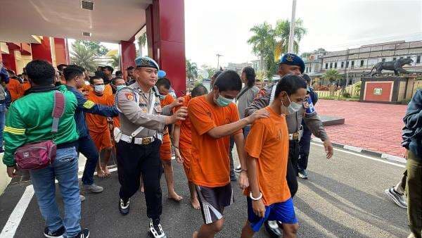 Polresta Bandung Sita Narkoba Rp250 Juta, Tangkap 55 Tersangka