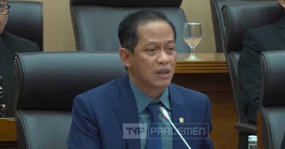 Menteri LH Pelototi 68 Perusahaan Penyebab Banjir Sumatera