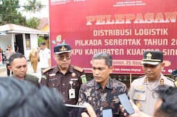 Polres Kawal Pendistribusian Logistik Pilkada 2024 di Kuansing Agar Berjalan Lancar dan Aman