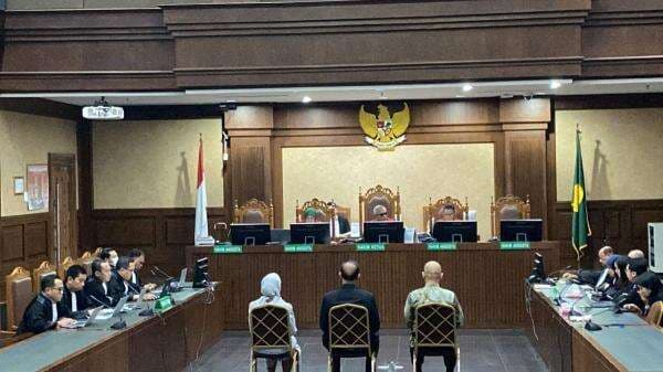 Hakim Vonis 4,5 Tahun Penjara Eks Dirut ASDP Ira Puspadewi, Begini Alasannya!