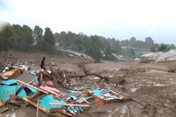Update Longsor Cisarua Bandung Barat: Korban Tewas Bertambah jadi 11 Orang, 79 Masih Hilang 