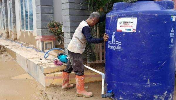 Pertamina Pulihkan 12 Sumur Warga dan Pasok Air Bersih di Aceh