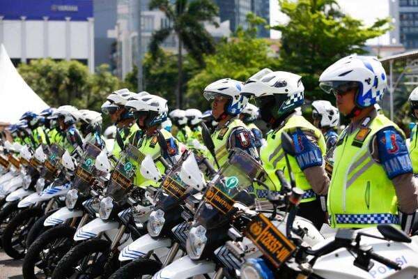 Hasil Operasi Zebra Hari Pertama: 2.189 Pemotor Tak Pakai Helm