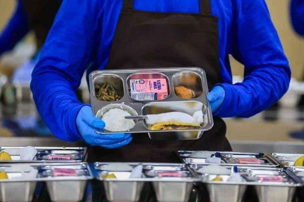 BGN Pastikan MBG Tetap Lanjut saat Libur Sekolah, Prioritas Ibu Hamil-Balita