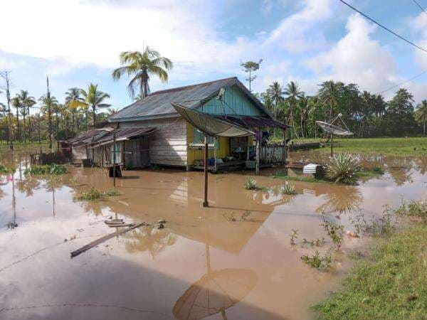 Bencana Sumatera Berpotensi Naikkan Angka Kemiskinan Nasional
