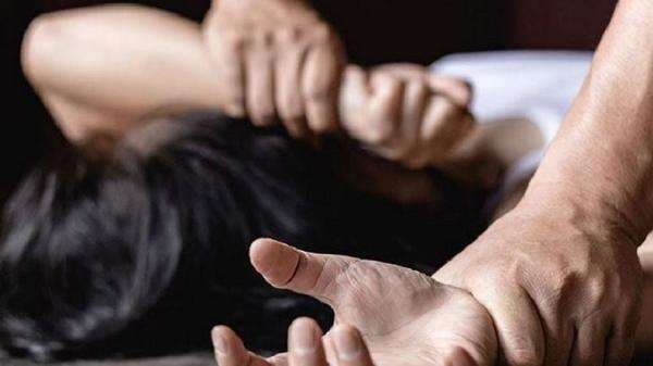 Miris dan Heboh! Oknum Polisi Diduga Perkosa Tahanan Perempuan di Ruang Sel Polres Pacitan Miris dan Heboh! Oknum Polisi Diduga Perkosa Tahanan Perempuan di Ruang Sel Polres Pacitan