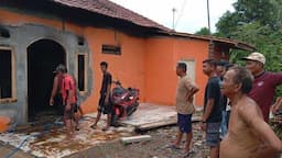 Diduga Korsleting Listrik, Rumah Warga Pabuaran Subang Kebakaran