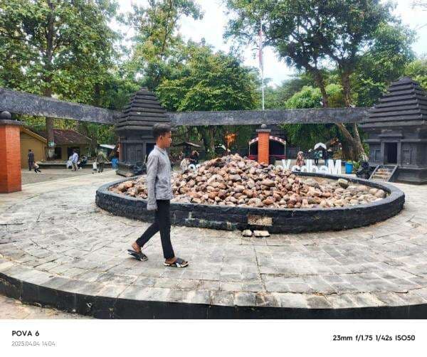 Mudik Medhayoh Bojonegoro, Wisata Geopark Kayangan Api Jadi Jujukan Wisatawan saat Libur Lebaran Mudik Medhayoh Bojonegoro, Wisata Geopark Kayangan Api Jadi Jujukan Wisatawan saat Libur Lebaran