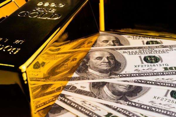 Harga Emas Dunia Rekor Lagi, Simak Analisis Saham ANTM-ARCI Cs