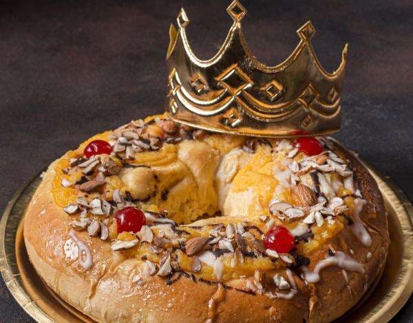 Tradisi Unik Natal dari Berbagai Negara di Dunia, Ada Roti Bermahkota