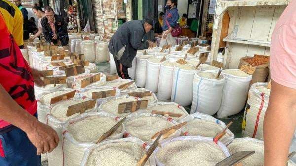 Bapanas Sebut Stok Beras Nasional Tembus 12,5 Juta Ton di 2026