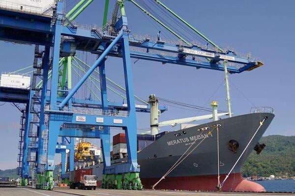 Pelindo Petikemas Gratiskan Biaya Layanan Bantuan Bencana Aceh dan Sumatra